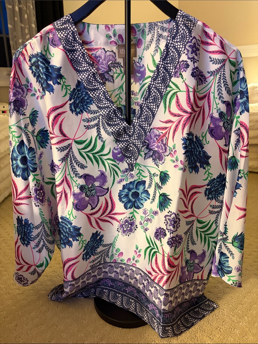 Chico's White Floral V-Neck Blouse with Purple & Blue Print